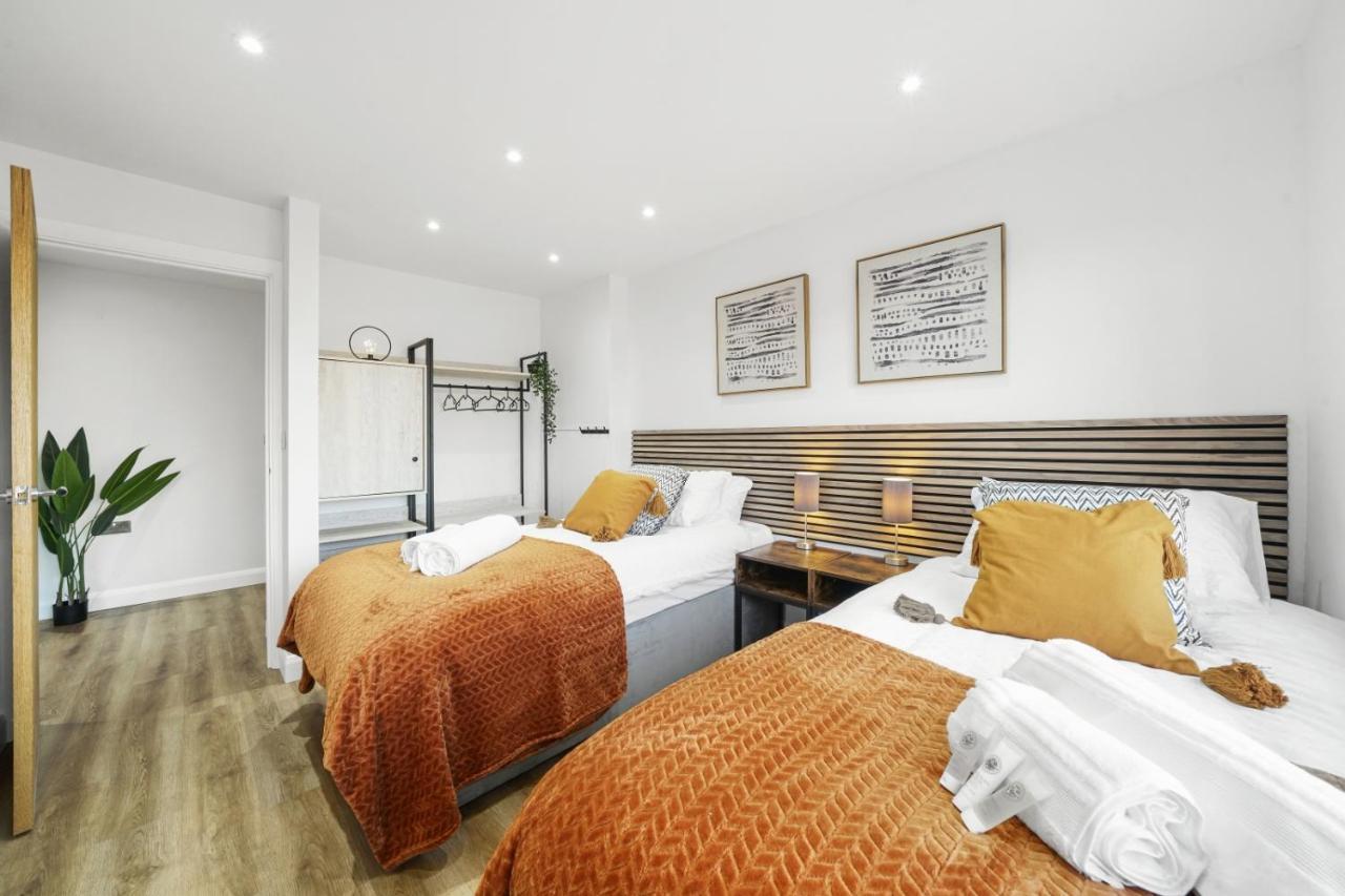 Modern Bungalow In Maidstone Sleeps 5 With Free Parking Luaran gambar