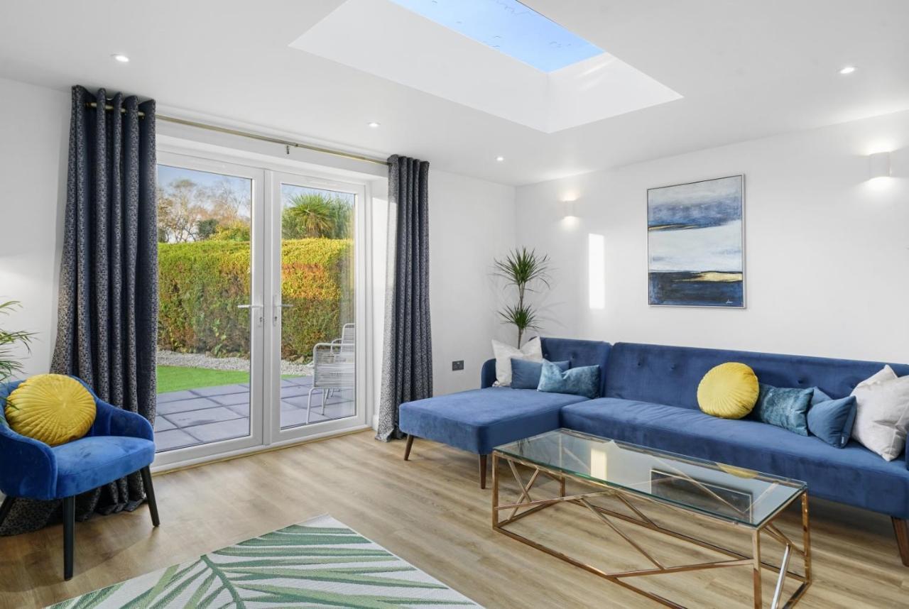 Modern Bungalow In Maidstone Sleeps 5 With Free Parking Luaran gambar